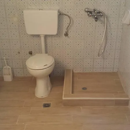 Nikolas Club Gæstehus Kávos