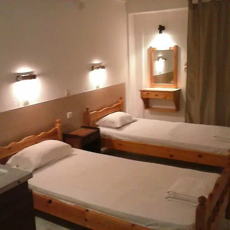 Nikolas Club Gæstehus Kávos