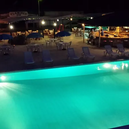 Nikolas Club Πανσιόν Κάβος
