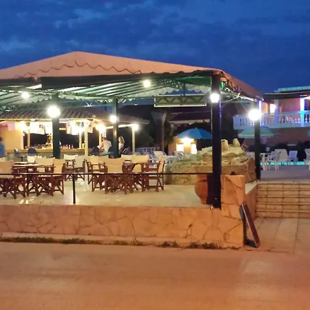 Nikolas Club Πανσιόν 2*