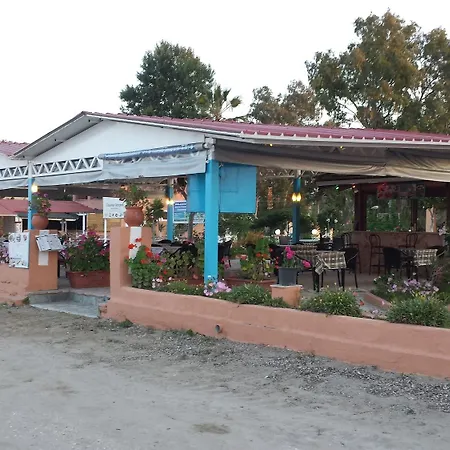 Nikolas Club Πανσιόν